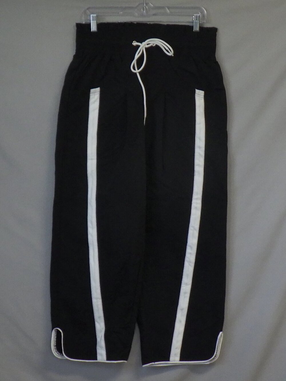 Bucket List Cool Girl Barrel Pants NWT